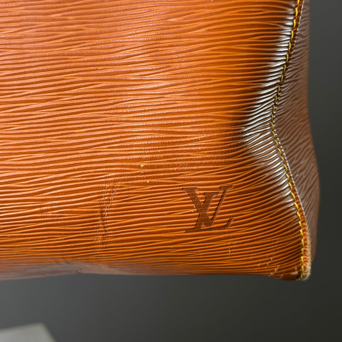 Louis Vuitton Keepall 45 Epi Leder Cipango Gold, 1994
