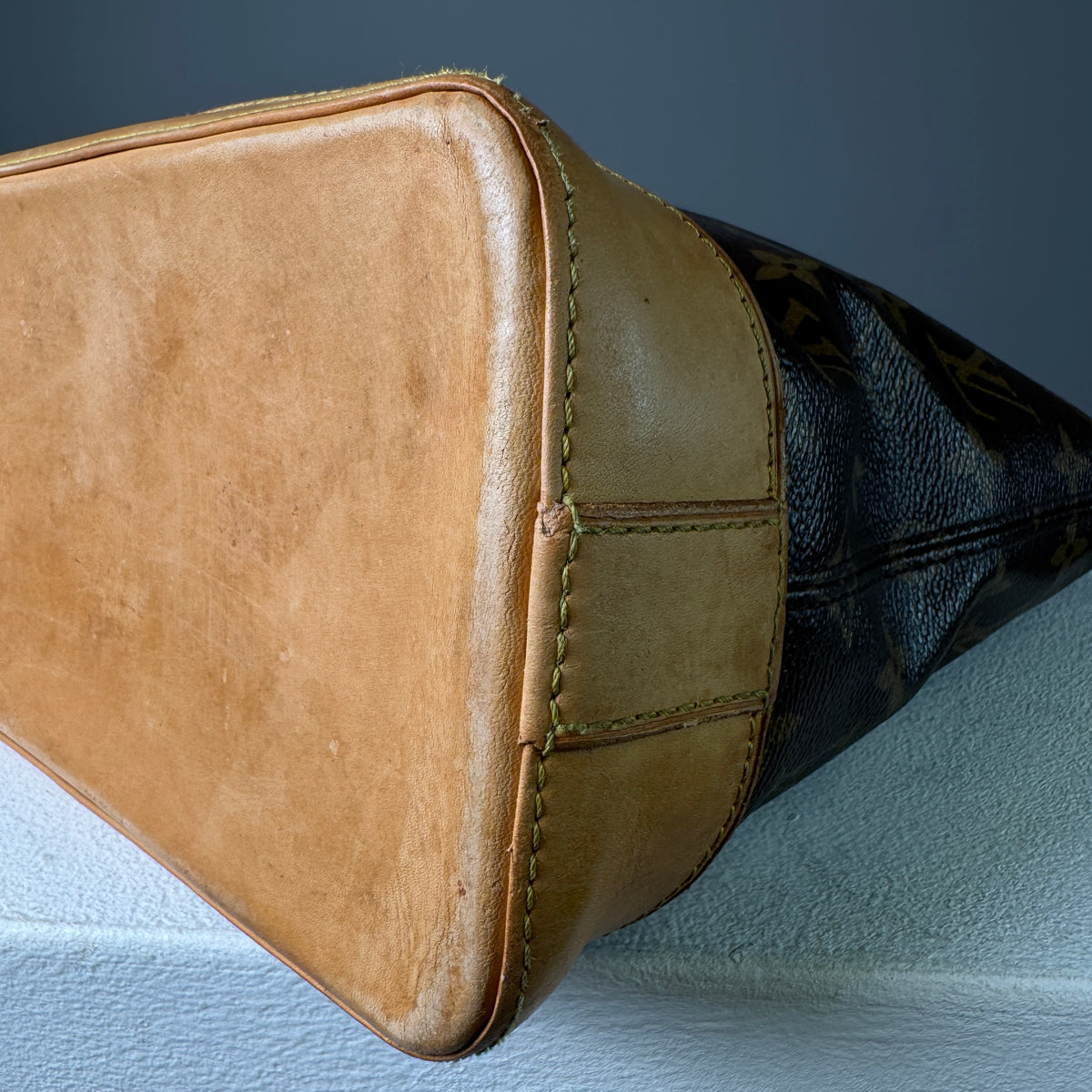 Louis Vuitton Lockit Horizontal Monogram Canvas Vintage, 2006