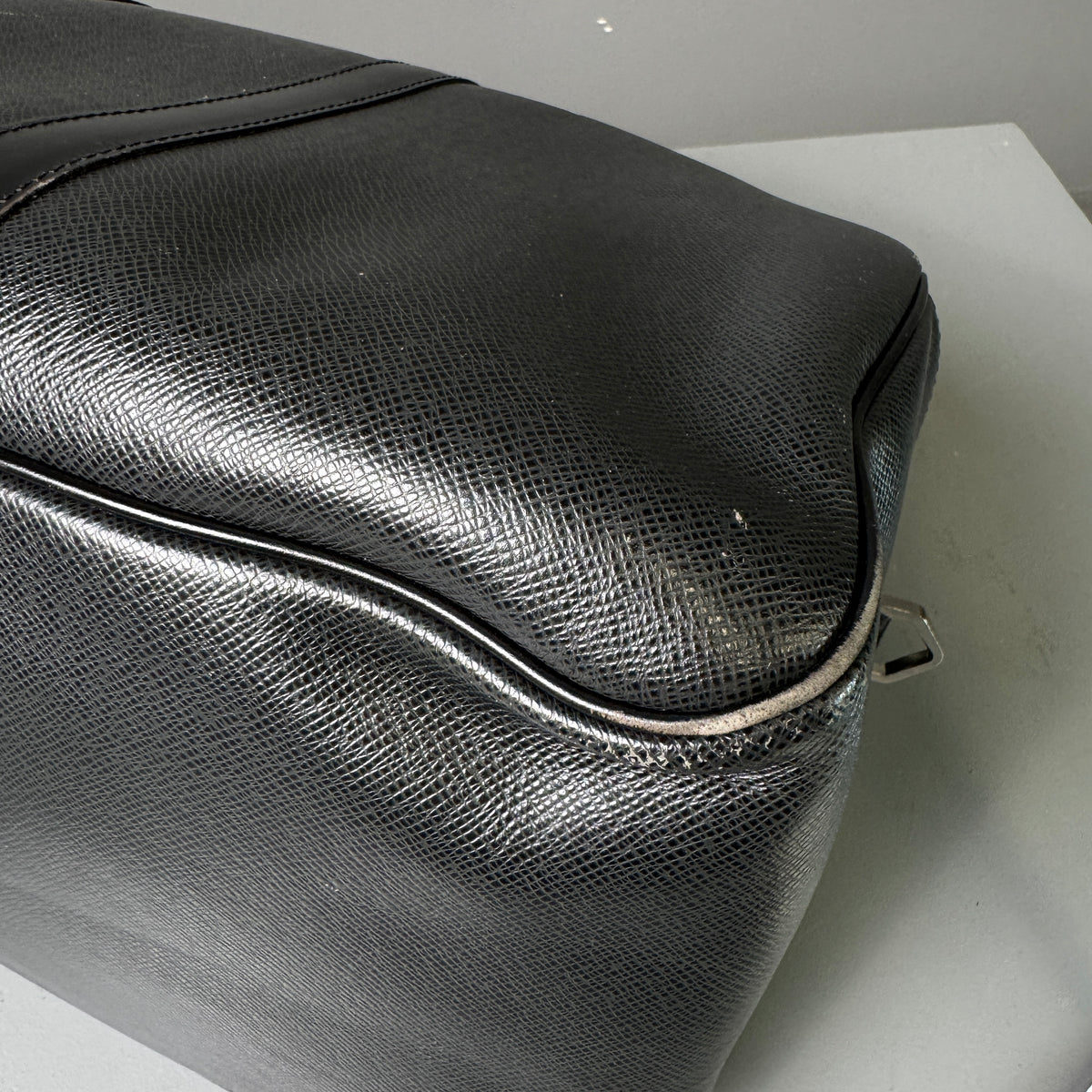 Louis Vuitton Kendall PM Reisetasche Taiga Gris Ardoise, 2003